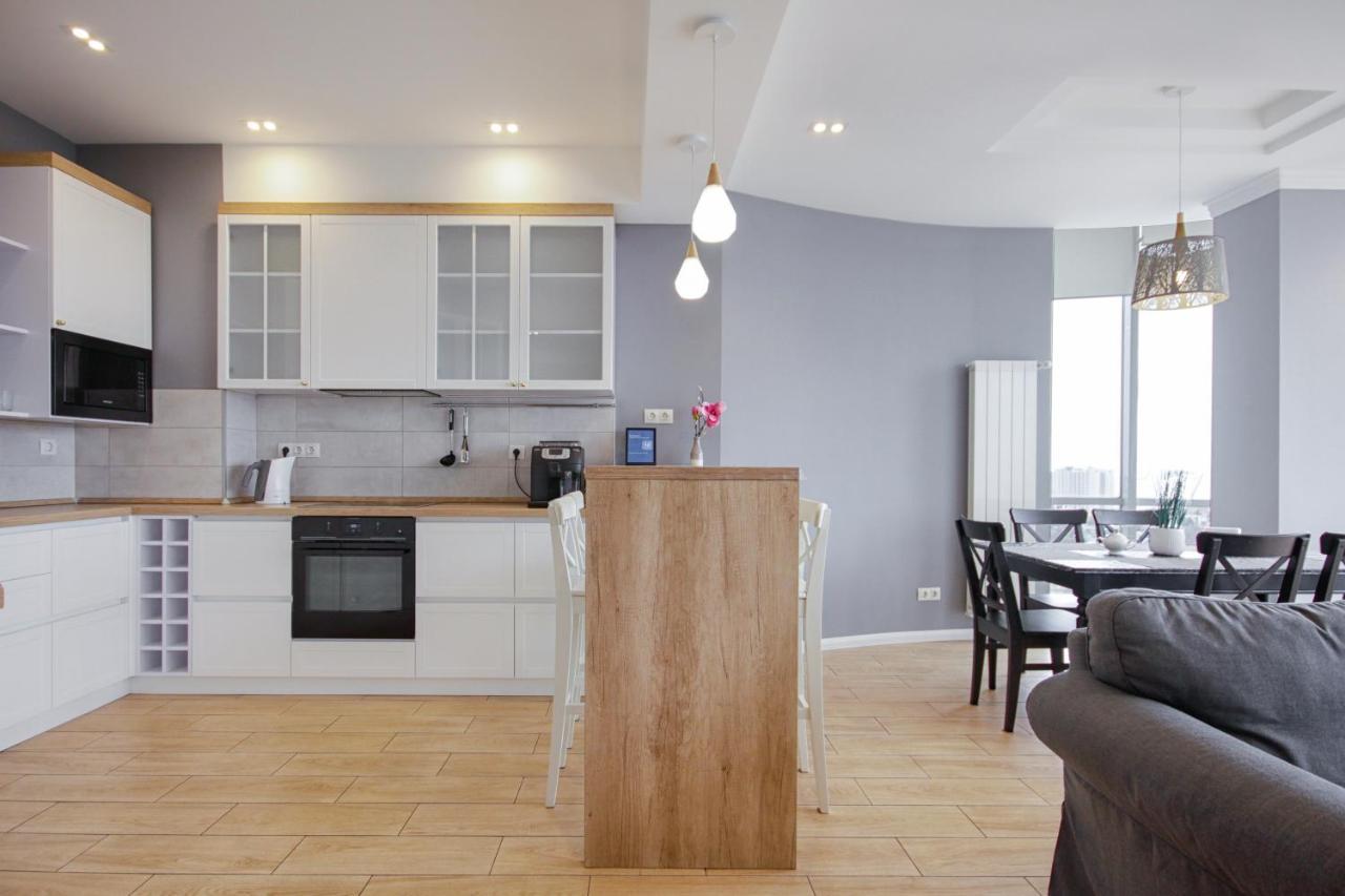 Gagarin Plaza Apartment أوديسا المظهر الخارجي الصورة
